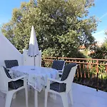 Family-friendly With Swimming Pool Razanj, - 17867 아파트 로고즈니차