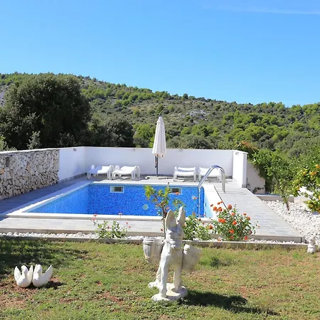 Апартаменты Family-friendly With Swimming Pool Razanj, - 17867