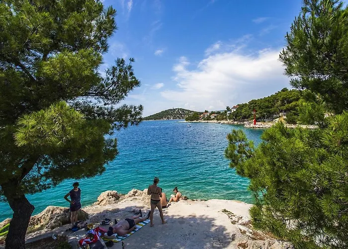 Family-friendly With Swimming Pool Razanj, - 17867 Rogoznica (Sibenik-Knin)