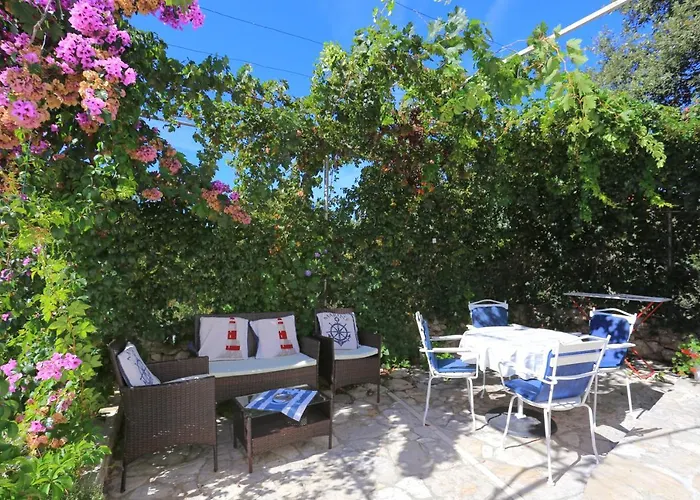 Family-friendly With Swimming Pool Razanj, - 17867 Rogoznica (Sibenik-Knin)