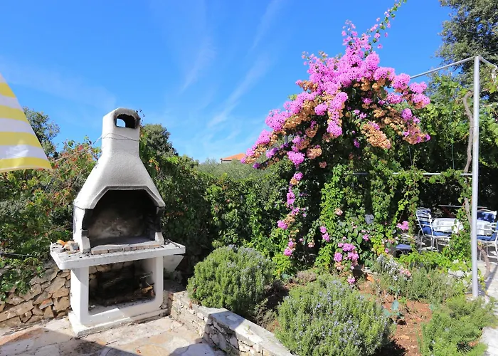 Family-friendly With Swimming Pool Razanj, - 17867 Rogoznica (Sibenik-Knin)